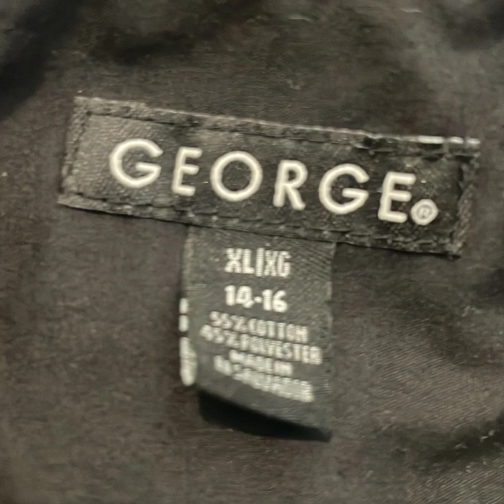 Black GEORGE Long Sleeve Dress Shirt, size XL (14-16) - Picture 4 of 4